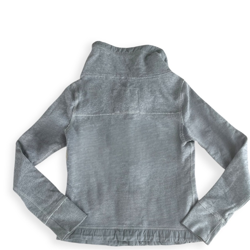 Abercrombie & Fitch Vintage Gray Button Down Cowl Neck Sweater - Picture 4 of 8
